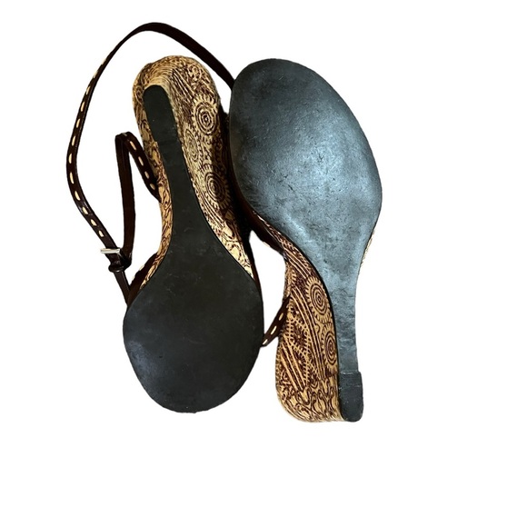 Wedge Sandals. Brown Leather Franco Sarto size 7.5 like new! - Picture 3 of 14